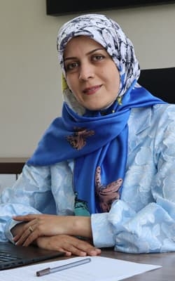 سرکار خانم آسیه حاتمی